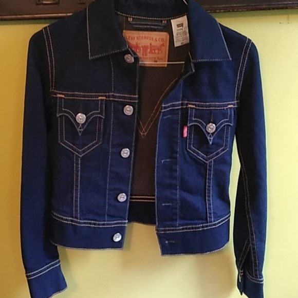 Levi's Jackets & Blazers - Levi's Blue jean jacket 💙